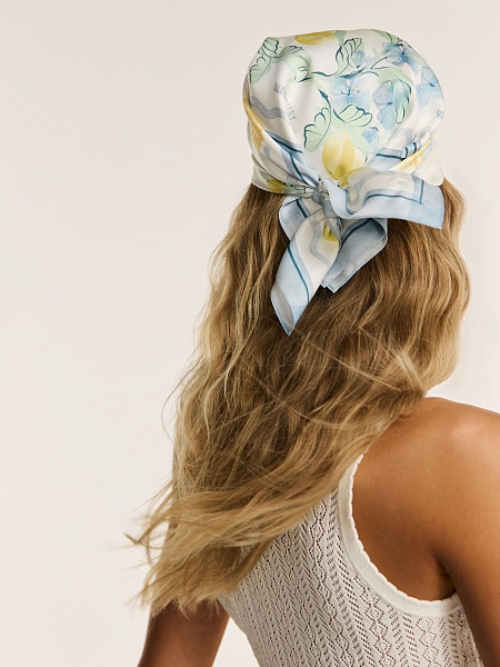 Платок из шелка Capri