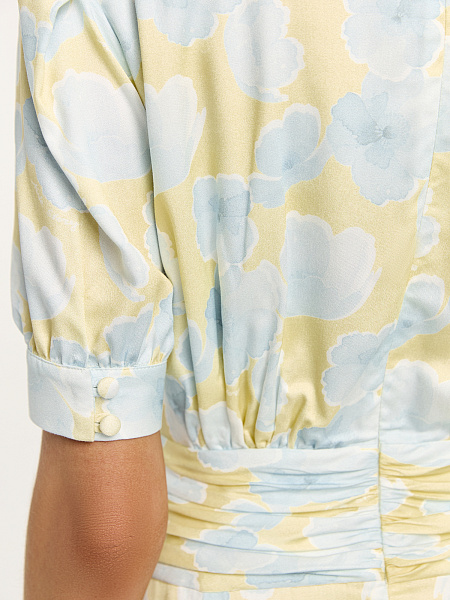 Платье из итальянской вискозы Amarillas