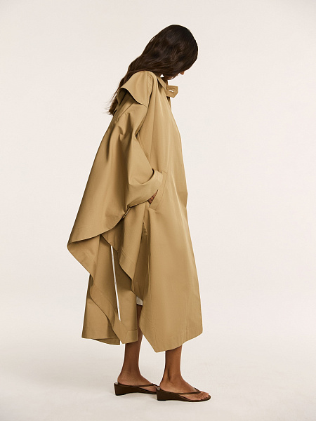 Тренч-пончо из итальянского хлопка с контрастными деталями