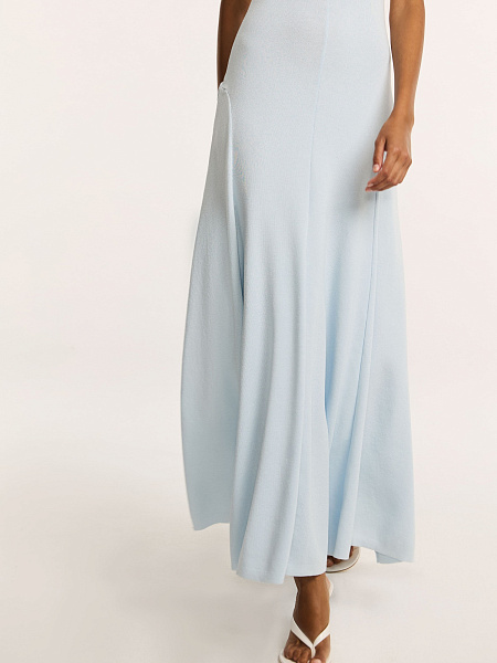 Платье из итальянской вискозы с открытой спинкой