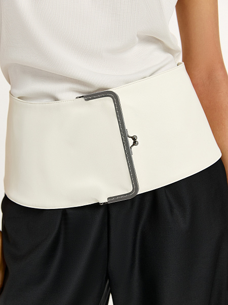 Ремень с фермуаром